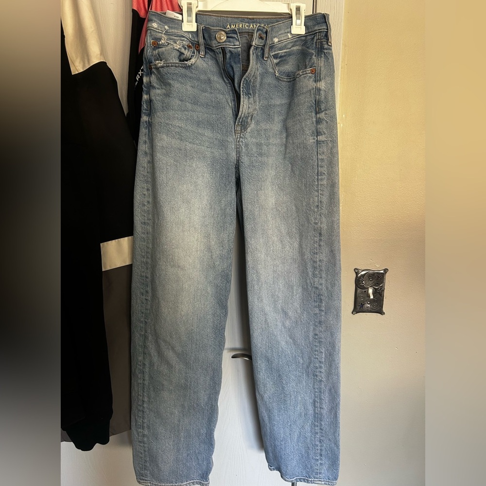 American Eagle Women’s Baggy Jean